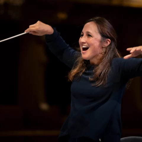 Mendelssohn, Tchaïkovsky — Joana Carneiro & Luka Faulisi