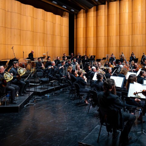 Côte à côte — Mondes nouveaux